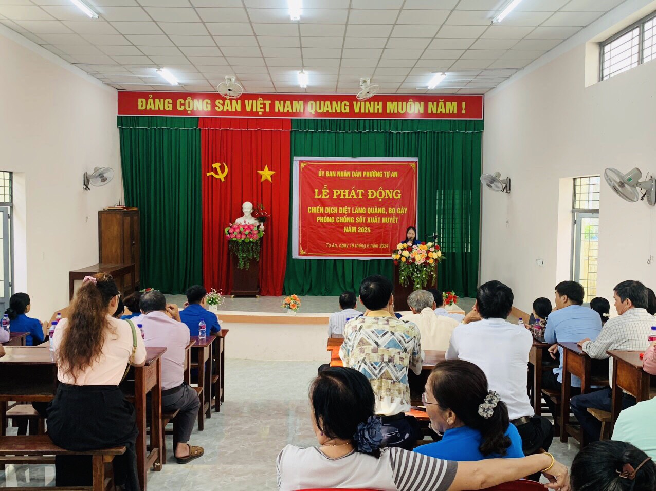LỄ PHÁT ĐỘNG CHIẾN DỊCH DIỆT LĂNG QUĂNG, BỌ GẬY PHÒNG, CHỐNG DỊCH BỆNH SỐT XUẤT HUYẾT