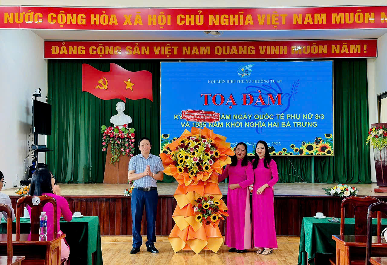 Tọa đàm kỷ niệm 115 năm Ngày Quốc tế phụ nữ mồng 8/3 và 1985 năm khởi nghĩa Hai Bà Trưng